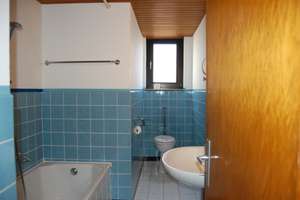 2-Familienwohnhaus mit Potenzial, schöne Wohnlage, zu verkaufen! – Cheruskerstraße 26, 33100 Kernstadt, Paderborn – Vorschaubild 13