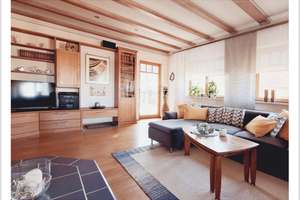 Topausstattung mit traumhafter Aussicht: PV, Speicher, separates Apartment, Ausblick uvm. – Die vollständige Adresse der Immobilie erhältst du vom Anbieter., 96269 Großheirath – Vorschaubild 10