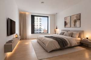 Exklusives Wohnen im AXIS Tower – lichtverwöhnte Drei-Zimmer-Wohnung mit Concierge-Service