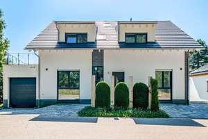 Eine sichere Entscheidung. Modernes Zweifamilienhaus, hochwertige Ausstattung, KfW55, Garten, Garage – Die vollständige Adresse der Immobilie erhältst du vom Anbieter., 79410 Badenweiler – Vorschaubild 3