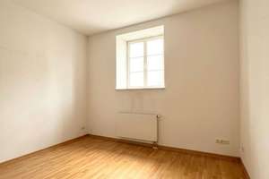 Barrierefreie Wohnung in Köln-Worringen in hist. Hofanlage! Terr., Pk, Wa-Bad m. Dusche,  Stellpl. – St-Tönnis-Straße 40e, 50769 Worringen, Köln – Vorschaubild 8