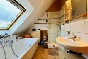 Maisonette mit Kamin, Balkon & Spitzboden – ideal für Eigennutzer oder Kapitalanleger – Die vollständige Adresse der Immobilie erhältst du vom Anbieter., 46236 Stadtmitte, Bottrop – Vorschaubild 15
