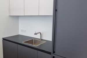 Smartes 3-Zimmer-Apartment mit Süd-Balkon, HWR, EBK - ERSTBEZUG – Berliner Straße 14, 10717 Berlin – Vorschaubild 15