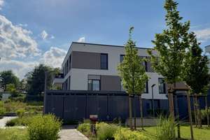 Exklusive 2 Zimmer-Wohnung (Garten+Terrasse+EBK) Bielefeld I Dornberg I Bestlage  – Holbeinstraße 9, 33615 Dornberg, Bielefeld – Vorschaubild 4