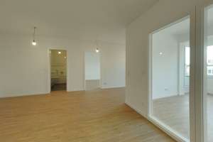 3 Zimmer für 2 – Iltisstr. 164, 50825 Neuehrenfeld, Köln – Vorschaubild 3