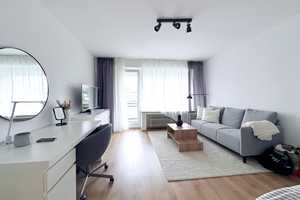 Schöne Wohnung = schönes Leben, smart, uninah & Balkon und Küche in Wersten  – Bahlenstrasse 33, 40589 Düsseldorf – Vorschaubild 1
