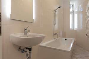 Samariterviertel - 2 Zimmer Altbauapartment mit Balkon – Die vollständige Adresse der Immobilie erhältst du vom Anbieter., 10247 Friedrichshain, Berlin – Vorschaubild 9