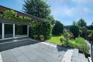In gefragter Lage von Gräfrath Bungalow auf einer Ebene mit Garten mit mehr Platz als man meint!! – Die vollständige Adresse der Immobilie erhältst du vom Anbieter., 42653 Gräfrath, Solingen – Vorschaubild 6