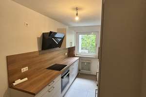 Erstbezug nach Renovierung, Wohnung mit Balkon: 2-Zimmer-Domizil in Nürnberg-Wöhrd – Martin-Richter-Straße 30, 90489 Wöhrd, Nürnberg – Vorschaubild 2