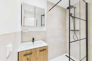 Modernes, vollmöbliertes Single-Apartment im Westen – Roter-Brach-Weg 87, 93049 Westenviertel, Regensburg – Vorschaubild 2