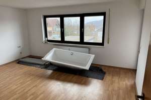 Wohnraum mit Substanz und Potenzial – MFH mit 7 Wohneinheiten, großem Grundstück und Garage – Die vollständige Adresse der Immobilie erhältst du vom Anbieter., 34596 Bad Zwesten – Vorschaubild 40