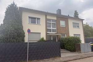 Zuhause mit einem Zimmer in Ratingen Lintorf
