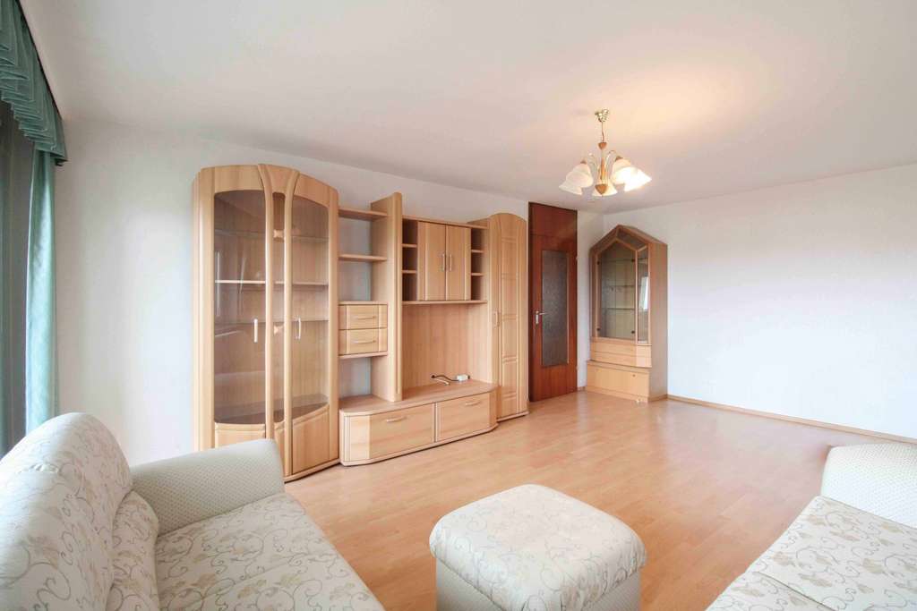 Immobilie in Kernen im Remstal - Attraktive 3-Zimmer-Wohnung mit Balkon in ruhiger Lage von Rommelshausen - Bild 3