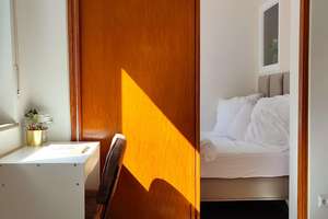 Vollmöblierte 2-Zimmer Wohnung - Stuttgart-Mitte - Altbau, saniert, modern, ruhig, Toplage – Moserstraße 15, 70182 Diemershalde, Stuttgart – Vorschaubild 4