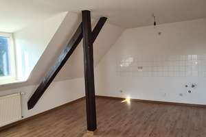 Eine helle, gemütliche Dachgeschosswohnung wartet auf Sie – Rhönweg 11, 1159 Naußlitz, Dresden – Vorschaubild 8