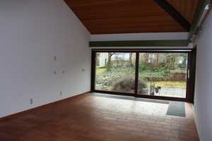 Großzügiger Bungalow mit herrlichem Garten in Deggendorf zu vermieten. – Deggendorf (Kreis) – Vorschaubild 9