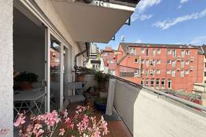 Stilvolle Wohnung mit großzügigem, sonnigen Balkon in der Mittleren Bleiche – Die vollständige Adresse der Immobilie erhältst du vom Anbieter., 55116 Altstadt, Mainz – Vorschaubild 2