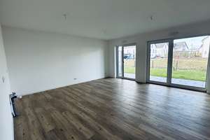 Wunderschöne 3-Zimmer-Wohnung mit Terrasse und Wintergarten zu vermieten! – Farnweg 4, 38104 Wabe-Schunter-Beberbach, Braunschweig – Vorschaubild 9