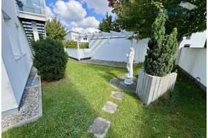Exklusive 5-Zimmer-Wohnung mit Traumgarten und Wellnessbereich über zwei Etagen in Villenensemble – Die vollständige Adresse der Immobilie erhältst du vom Anbieter., 86156 Kriegshaber, Augsburg – Vorschaubild 13