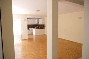 Komfortwohnung, 3 Bäder,  Gartenterrasse, Dachterrasse,  eigener Eingang, Garage, Keller – Die vollständige Adresse der Immobilie erhältst du vom Anbieter., 65205 Erbenheim, Wiesbaden – Vorschaubild 6