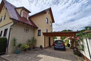 Zweifamilienhaus in Scheßlitz mit Ausbaureserve und Baugrund – Die vollständige Adresse der Immobilie erhältst du vom Anbieter., 96110 Scheßlitz – Vorschaubild 3
