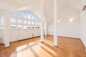 ÜBER DEN DÄCHERN VON TEGEL Loft-Feeling + Aufzug + Terrasse + Kamin – Die vollständige Adresse der Immobilie erhältst du vom Anbieter., 13507 Tegel, Berlin – Vorschaubild 2