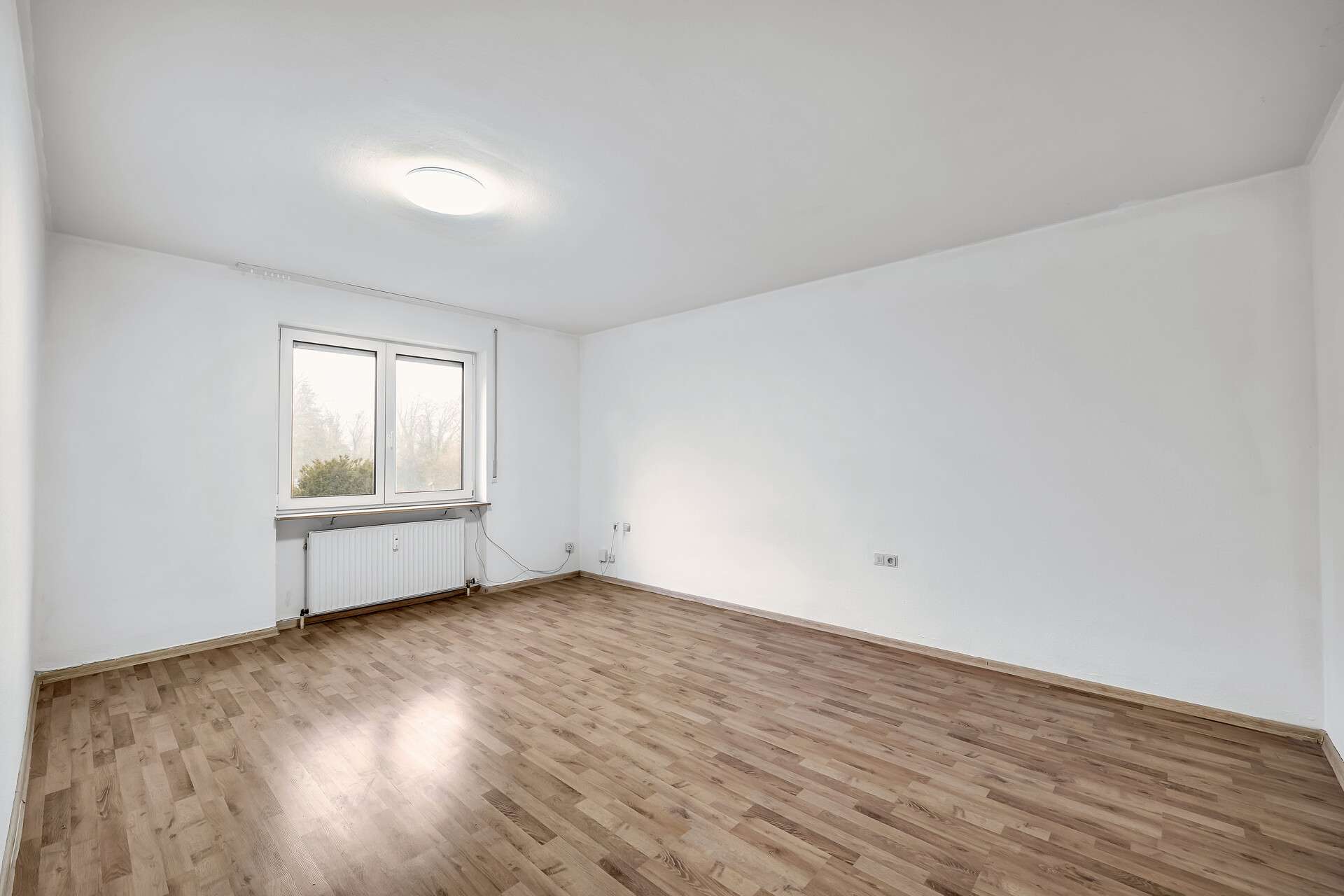Großzügige 5-Zimmer-Wohnung mit viel Potenzial – Kirchberg/Jagst, Schwäbisch Hall Kreis – Bild 3