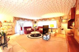 Bezugsfrei: Stilvoller Bungalow am Waldrand – 280 m² Wohn-/Nutzfläche – Die vollständige Adresse der Immobilie erhältst du vom Anbieter., 12307 Lichtenrade, Berlin – Vorschaubild 5