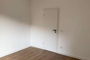 Sanierte 2,5 ZKB-Wohnung, Balkon, Aufzug & Garage im Herzen von Siegen! – Friedrich-Erbert Straße 28, 57072 Siegen, Siegen – Vorschaubild 3