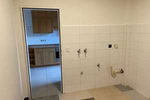 Modernisierter Bungalow  mit ELW und großem Garten  in  Topwohnlage – Die vollständige Adresse der Immobilie erhältst du vom Anbieter., 65795 Hattersheim am Main – Vorschaubild 8