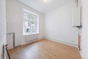 Stilvoll sanierte und frei lieferbare Altbauwohnung in Bestlage - 
unmittelbare Nähe zum Mühlenkamp – Die vollständige Adresse der Immobilie erhältst du vom Anbieter., 22301 Winterhude, Hamburg – Vorschaubild 8