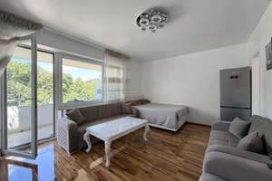 Sendling-Westpark:  helle 1-Zimmer-Wohnung mit Westbalkon – Die vollständige Adresse der Immobilie erhältst du vom Anbieter., 81377 Mittersendling, München – Vorschaubild 2