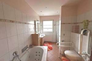 Außergewöhnliche Villa mit vielseitigen Nutzungsmöglichkeiten im Duisburger Dellviertel – Die vollständige Adresse der Immobilie erhältst du vom Anbieter., 47053 Dellviertel, Duisburg – Vorschaubild 18