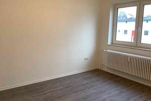 Sanierte 2-Zimmer Single-Wohnungen unweit der HDW (ab 01.09.2026) – Kieler Str. 9, 24143 Gaarden-Ost, Kiel – Vorschaubild 4