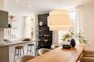 Bezugsbereite, lichterfüllte 4-Zimmer-Altbauwohnung mit Wohnküche und Balkonen – Die vollständige Adresse der Immobilie erhältst du vom Anbieter., 81677 Steinhausen, München – Vorschaubild 8
