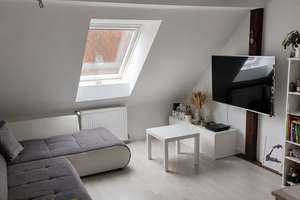 Drei Zimmer im Dachgeschoss: Ihr neues Zuhause in der Weststadt – Die vollständige Adresse der Immobilie erhältst du vom Anbieter., 76185 Weststadt, Karlsruhe – Vorschaubild 2