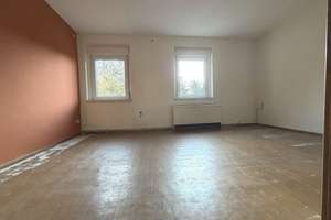 Familienfreundliches Haus mit großem Garten – Die vollständige Adresse der Immobilie erhältst du vom Anbieter., 2708 Löbau – Vorschaubild 9
