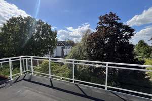Golzheims "Weiße Siedlung" // 1A Exklusivlage //  Rohdiamant // Lichtdurchflutet // Riesen Terrasse – 40474 Golzheim, Düsseldorf – Vorschaubild 16