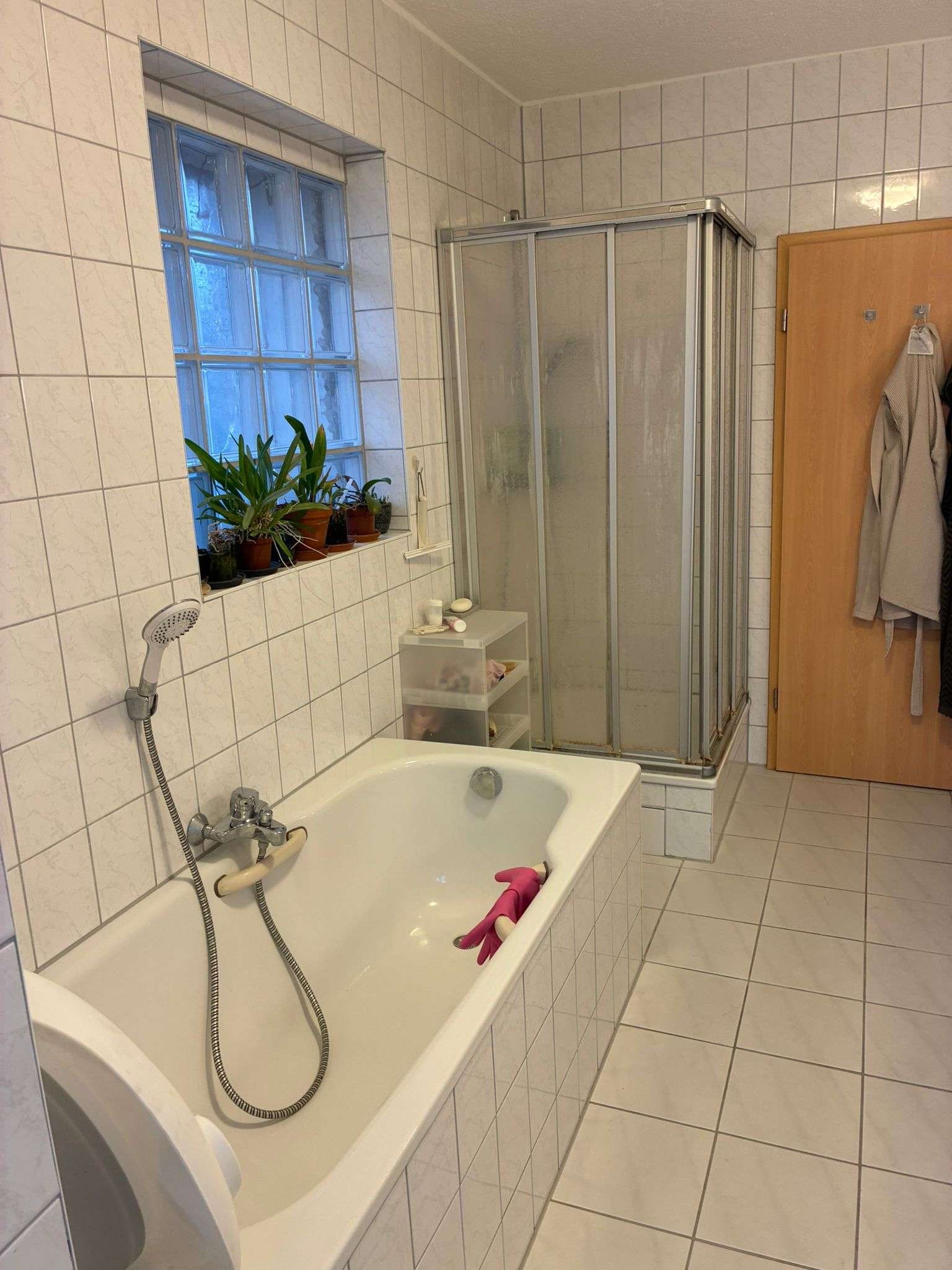 Immobilie in Ihringen - Attraktive 4 Zimmer Wohnung in Ihringen mit 2 Balkonen - Bild 10
