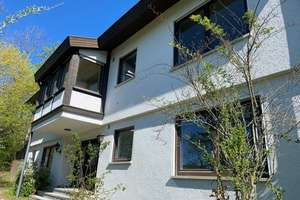 Renoviertes 6,5-Zimmer Einfamilienhaus in Tuttlingen mit Garage – Mühlsteigstraße 19, 78532 Tuttlingen – Vorschaubild 1