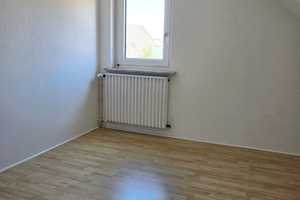 Charmantes Einfamilienhaus in Salzgitter: Modernisiertes Wohnen mit Garten – Salzgitter – Vorschaubild 9