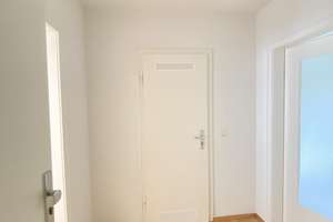3-Zimmer-Wohnung in Solingen Mitte – Föhrenstraße  10, 42651 Solingen-Mitte, Solingen – Vorschaubild 3