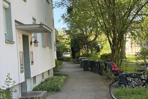 Sanierte + ruhige 3-Zimmer-Wohnung mit Südbalkon