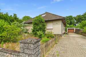 Familienfreundlicher Bungalow 
mit Vollkeller und Ausbaureserve – Nienburg (Weser) (Kreis) – Vorschaubild 2