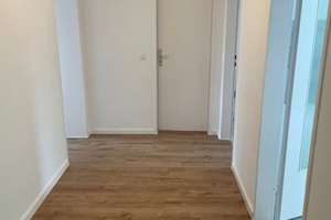 provisionsfreie helle 2 Zimmer Whg. mit Balkon für Eigennutzung/Kapitalanleger