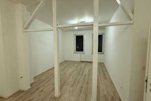 Für Altbau-Liebhaber: 3 Zimmer Wohnung in Rellinghausen – Rellinghauser Str 267, 45136 Essen – Vorschaubild 1