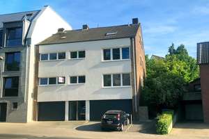 Mehrfamilienhaus mit 5 Wohneinheiten in Düsseldorf-Unterbach