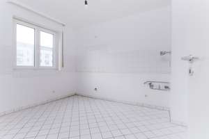 BEZUGSFREI!! - schöne 2-Zimmer-Whg. mit großem Balkon – Die vollständige Adresse der Immobilie erhältst du vom Anbieter., 14476 Fahrland, Potsdam – Vorschaubild 3