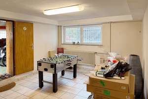 Wunderschönes Zweifamilienhaus mit großem Gartenparadies – Top Lage in Porz-Wahn – Die vollständige Adresse der Immobilie erhältst du vom Anbieter., 51147 Wahn, Köln – Vorschaubild 35