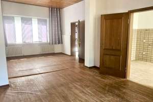 Charmantes Ein- oder Zweifamilienhaus mit 6 Zimmern und 2 Garagen in Düsseldorf-Urdenbach – Bockhackstraße 13, 40593 Urdenbach, Düsseldorf – Vorschaubild 11